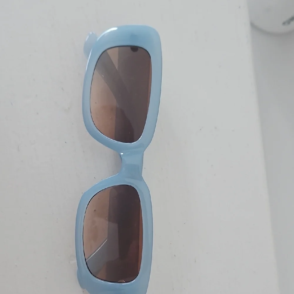 A New‎ Day Women's Blue Sunglasses